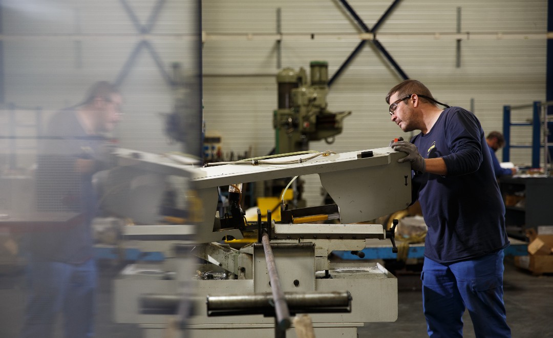 employés, techniciens et ingénieurs en France